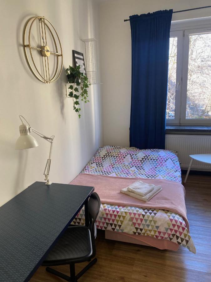 Przytulny I Nowoczesny Apartament Malgosi, 10 Min Pieszo Od Dworca I Galerii Katowice Esterno foto